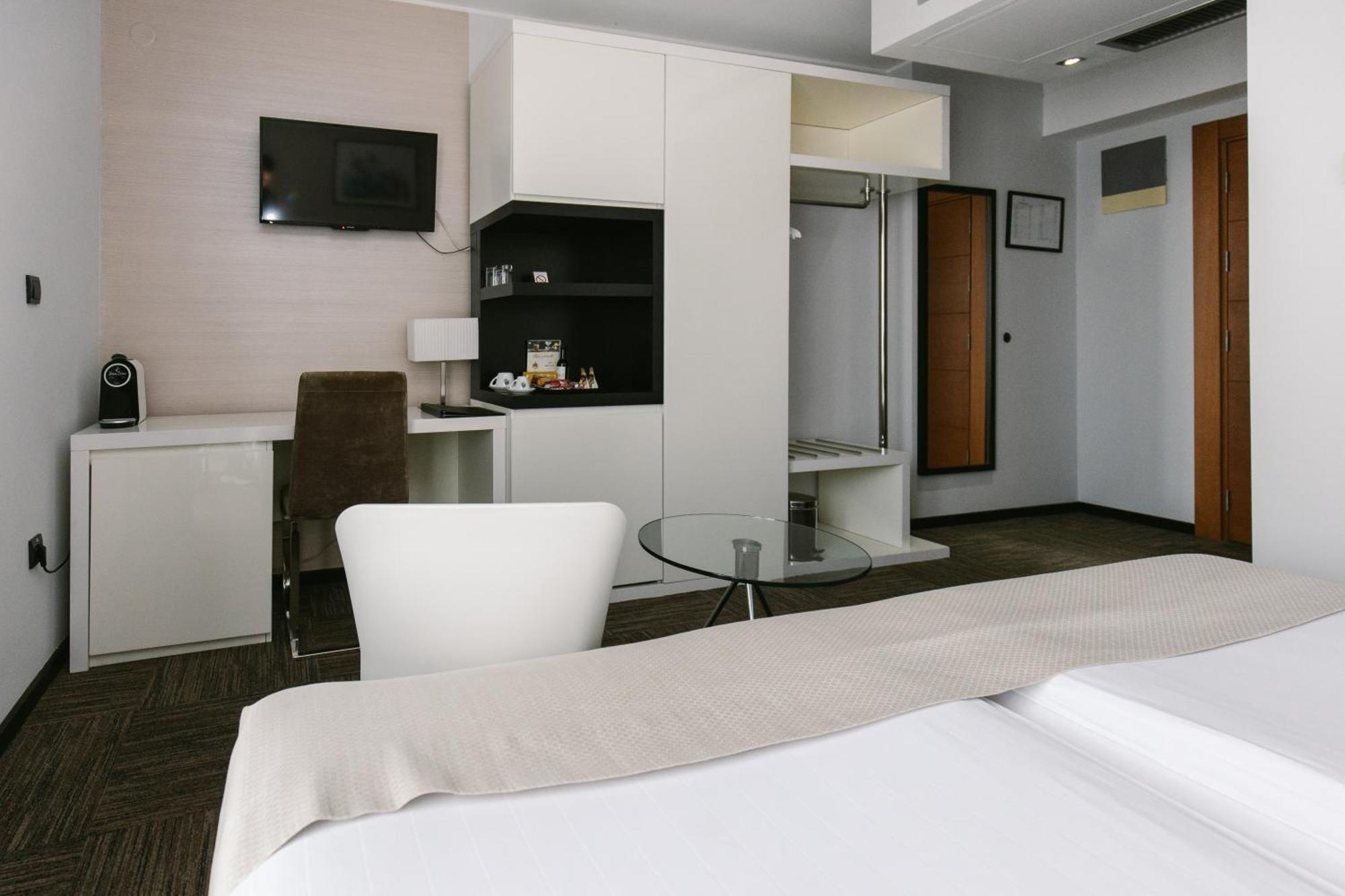 Hotel Heritage Beograd Værelse billede